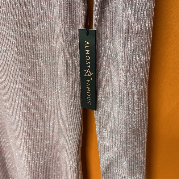 Dress - Picture 3 of 4